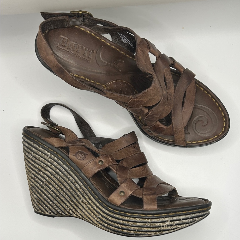 Born Womens Genesis Brown Leather Open Toe Wedge Sandals size 8
